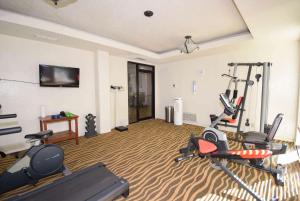 Fitness centrum a/nebo fitness zařízení v ubytování Hawthorn Extended Stay by Wyndham Richardson