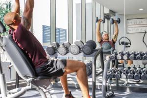 Fitnesscenter och/eller fitnessfaciliteter på Meriton Suites Chatswood