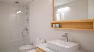 Casagrande Hotel & Beach Club的一间浴室