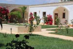 A garden outside Masseria Zambardo