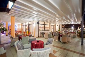 Photo de la galerie de l'établissement Hotel Kennedy, à Bibione 53 autres photos
