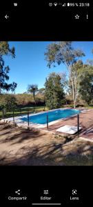 Bazén v ubytování Casa Blanca nebo v jeho okolí