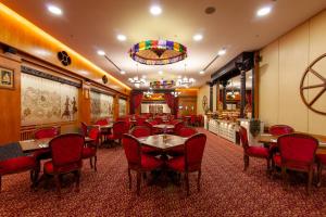 Posezení v ubytování Bayview Hotel Georgetown Penang