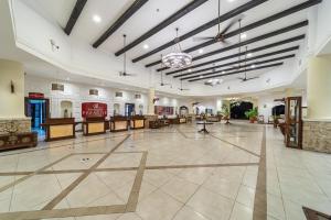 Vstupní hala nebo recepce v ubytování PrideInn Paradise Beach Resort & Spa Mombasa + 37 fotografií