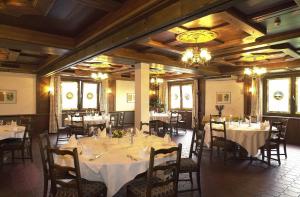 Restoran või mõni muu söögikoht majutusasutuses Relais Bayard