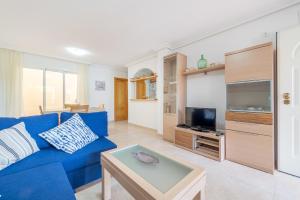 TV a/nebo společenská místnost v ubytování Apartment Es Mirador 2
