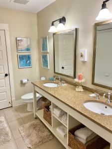 Gallery image of 30A! Redfish Village Unit M2-424 is in the heart of it all!! in Santa Rosa Beach