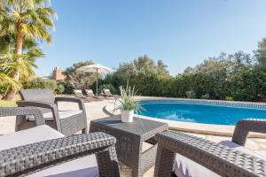 The swimming pool at or close to Finca Ca'n Puig