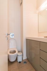 Kép Luxury 3 Bedroom Apartment with garden in Glyfada szállásáról Athénban a galériában