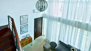 Posezení v ubytování Nice Apartment in Santiago, Near Popular Places