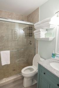 Grand Beach Resort Penthouse 1的一间浴室
