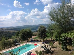 Swimmingpoolen hos eller tæt på Agriturismo San Bartolomeo