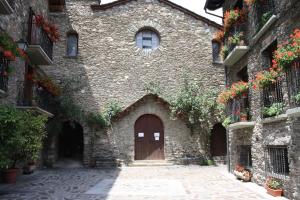 Fotografia z galérie ubytovania Nadal Apartaments v destinácii Llavorsí