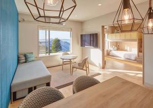 Гостиная зона в Royal View Hotel Churaumi