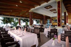 Restaurace v ubytování Berjaya Praslin Resort