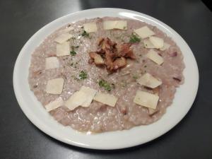 Jídlo v hotelu nebo okolí