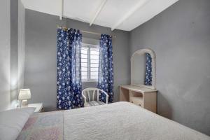 A bed or beds in a room at Casa Marrero Abajo