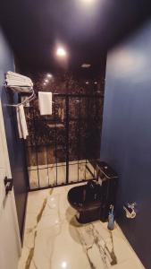 Koupelna v ubytování Mas Suites Karaköy