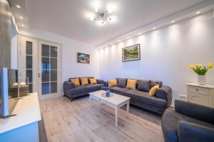 Posezení v ubytování Boka View Luxury Suite - With free Garage Parking
