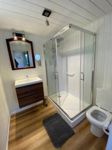 Ένα μπάνιο στο Casa Agur +19 φωτογραφίες