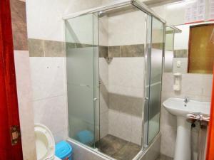 Koupelna v ubytování HOTEL ESTRELLA