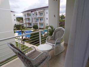 Výhľad na bazén v ubytovaní Luxury in the Caribbean alebo v jeho blízkosti