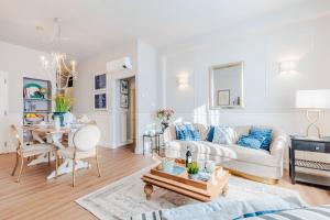 Χώρος καθιστικού στο Appartmento fronte mare con garage privato