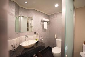 Koupelna v ubytování Ximen Airline Hotel