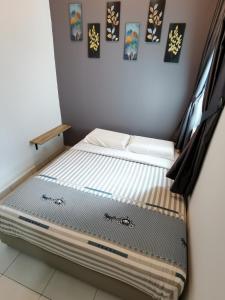Katil atau katil-katil dalam bilik di My Homestay N43 (14 pax) @ Golden Hills Night Market