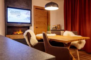 TV a/nebo společenská místnost v ubytování Mountain Apart Oetztal