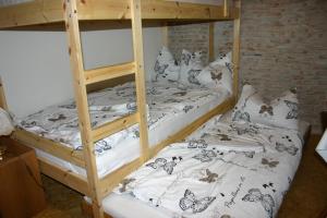 Posteľ alebo postele v izbe v ubytovaní Studio Apartment La Maison de Catherine