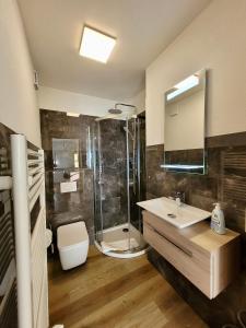 Łazienka w obiekcie Ferienwohnung Flachau Oberlehengut