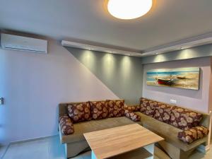 A seating area at Fener Guest House