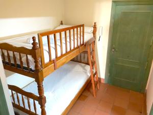 Postel nebo postele na pokoji v ubytování Plaza Andalucía Edificio Dornajo 2-4 pax