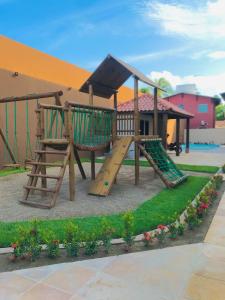 Children's play area sa Flat Casa da Praia