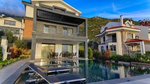 The swimming pool at or close to KAAN VILLA