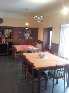 Reštaurácia alebo iné gastronomické zariadenie v ubytovaní Penzion Malý Dům