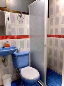 Apartamento Karey 203 Rodadero, Santa Marta tesisinde bir banyo