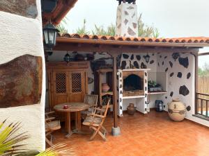 A patio or other outdoor area at El Cercado