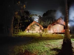 Giardino di Jungle View River Camping