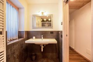 Bagno di Chalet Osmar Suite 1