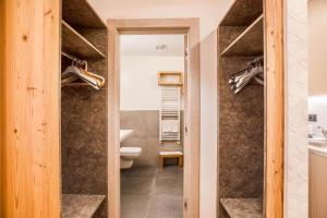 Ένα μπάνιο στο Chalet Osmar Suite 2