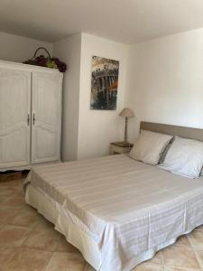 Ein Bett oder Betten in einem Zimmer der Unterkunft Lone Star House