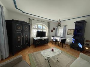 Telewizja i/lub zestaw kina domowego w obiekcie Villa St. Oswald