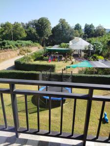 Bazén v ubytování Supunnika Garden Guesthouse nebo v jeho okolí