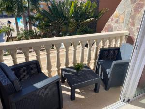 Imagen de la galería de "Casa al Mare" Ferien Apartment mit Wohlfühlgarantie!, Meer,Strand,Golf,Wandern, en La Playa de Tauro 40 fotos más
