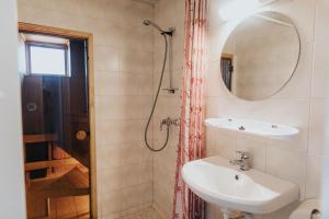 Koupelna v ubytování Staadioni Hotel