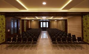 Konferenční prostory v ubytování Hotel Kamar Residences and Banquets