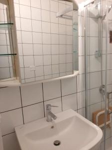 Um banheiro em Studio with wifi at Francavilla al Mare