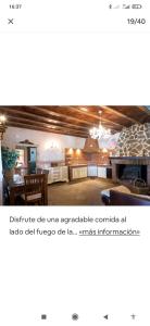 ein Screenshot einer Webseite eines Hotelzimmers in der Unterkunft Villa los olivos in Miguel Esteban